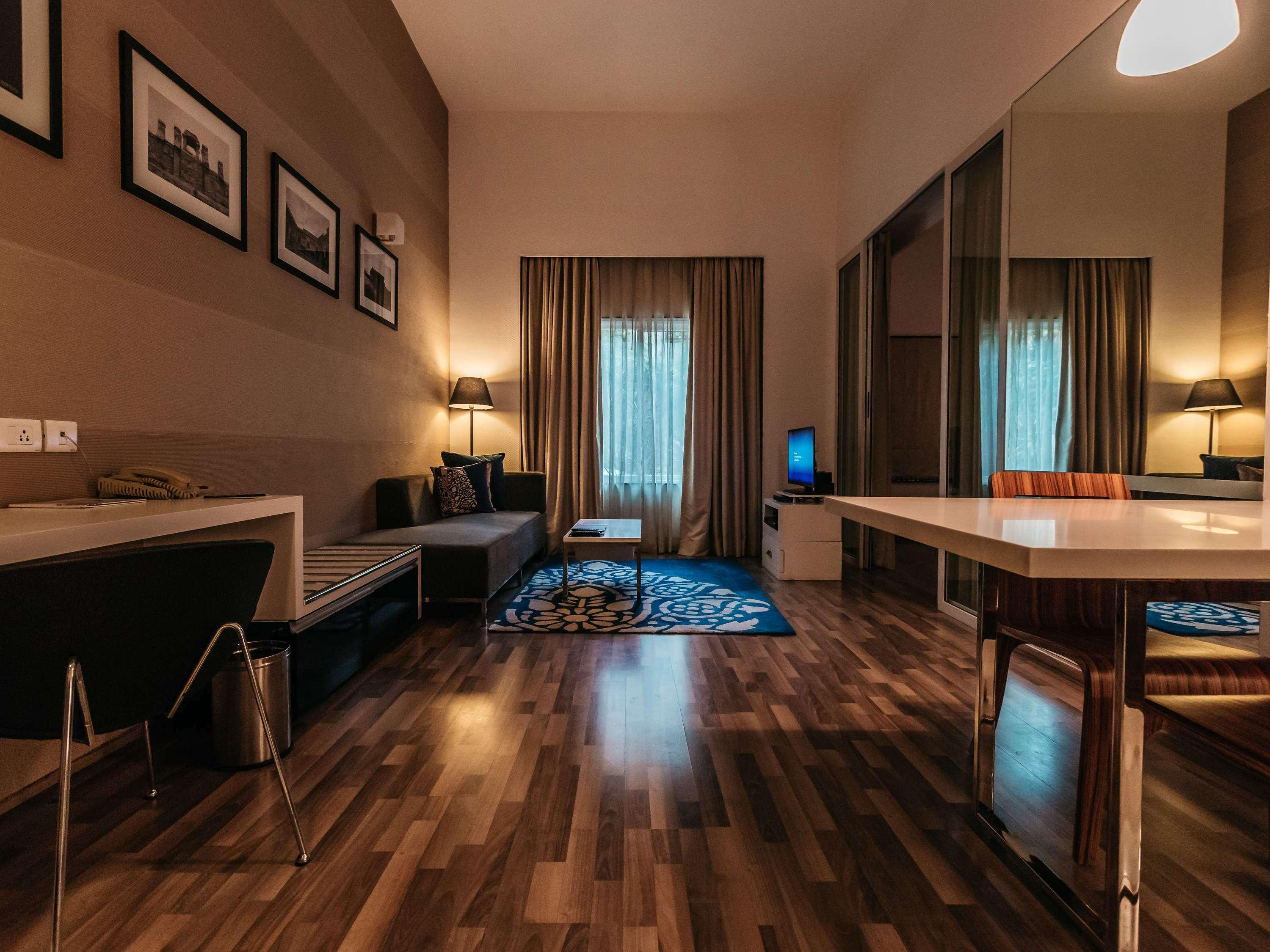 Grand Mercure Bangalore - An Accor Brand Екстер'єр фото