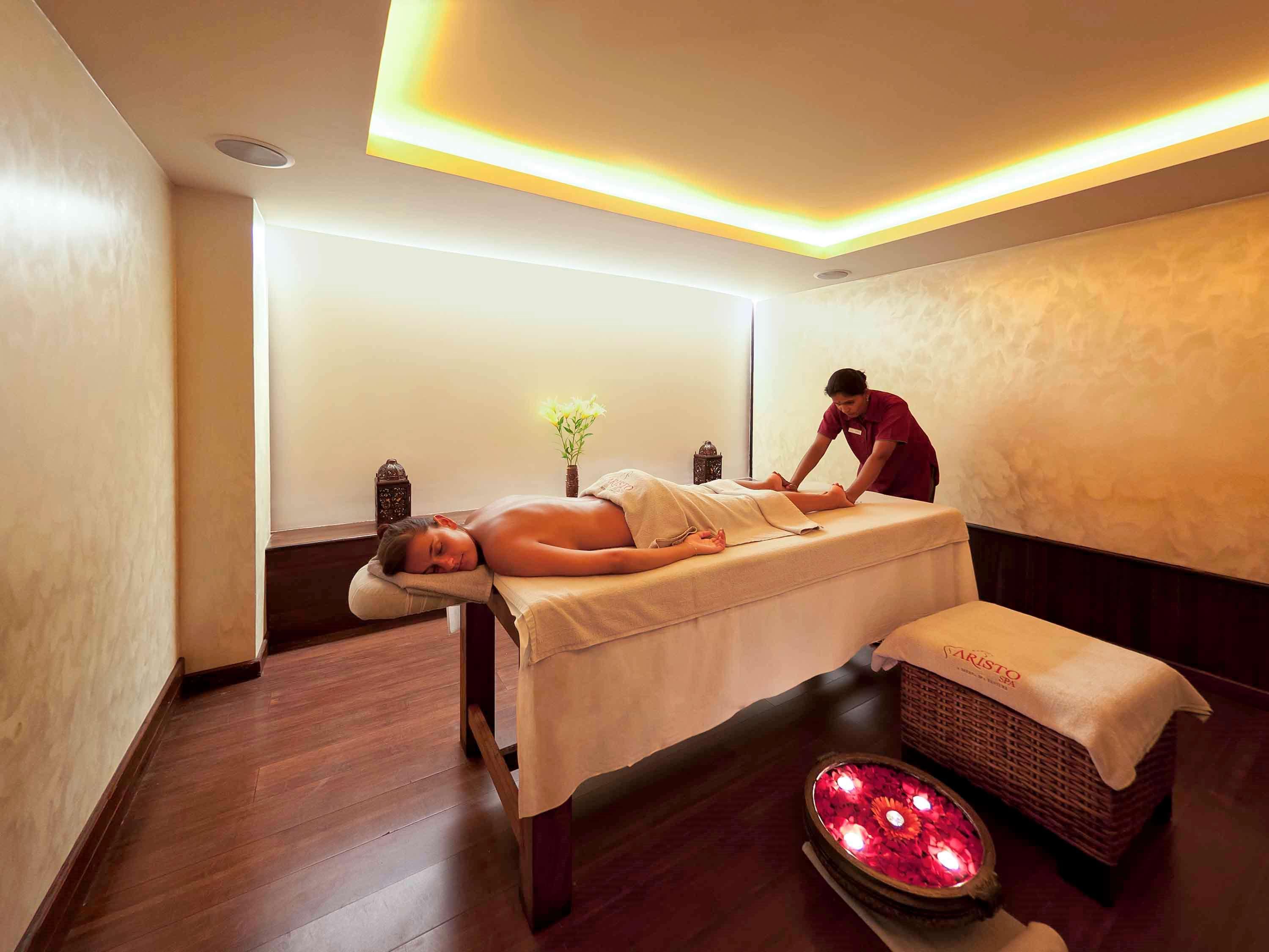 Grand Mercure Bangalore - An Accor Brand Екстер'єр фото