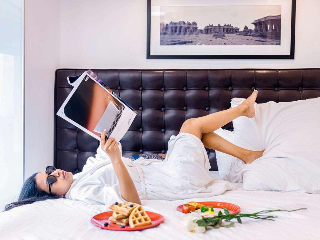 Grand Mercure Bangalore - An Accor Brand Ресторан фото