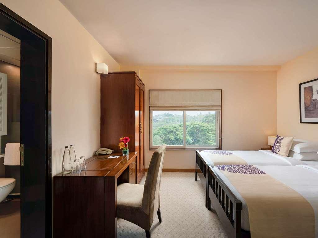 Grand Mercure Bangalore - An Accor Brand Номер фото